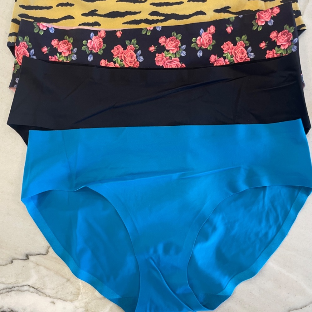 EBY Seamless Underwear - Picture 2 of 8